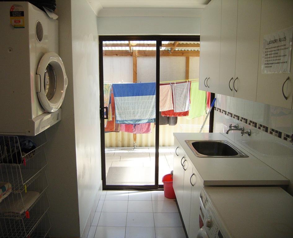 Ocean Reef Homestay Перт Экстерьер фото