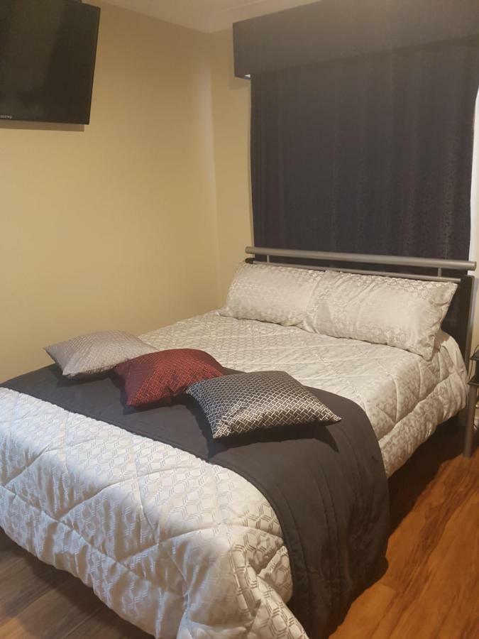Ocean Reef Homestay Перт Экстерьер фото